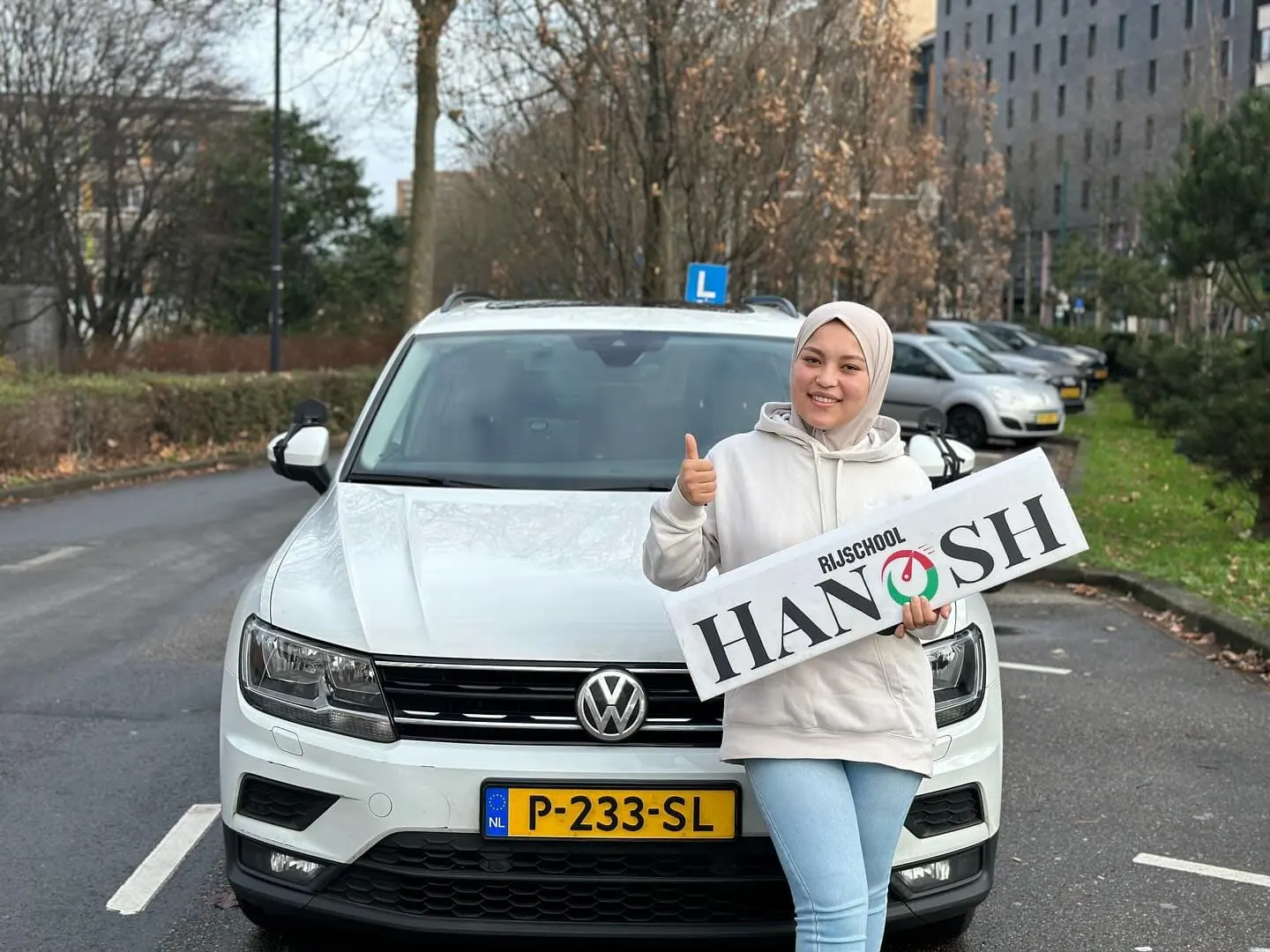 Rijinstructeur geeft persoonlijke rijles in Rijswijk met focus op individuele begeleiding